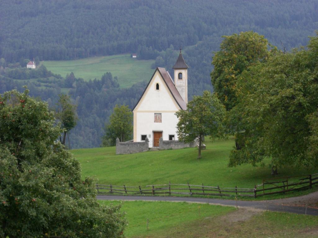 Gasthaus St. Valentin Hotel Chiusa Eksteriør billede